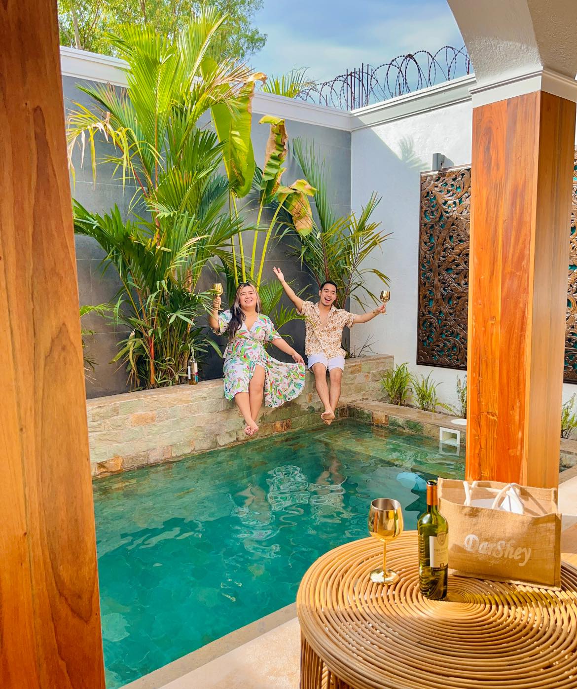 Bungalow Kelud — honeymoon stay for two